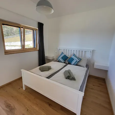 別荘 Haus Am Hochwechsel